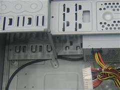 简单生活家用极品&nbsp;星宇泉亮剑1号机箱